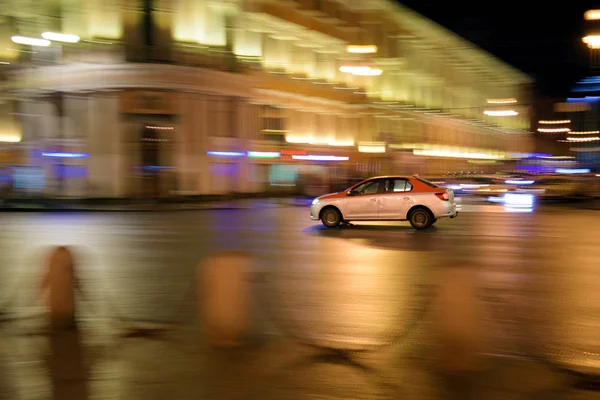 Hochgeschwindigkeits-Auto. — Stockfoto