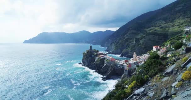 旅游地标目的地 Vernazza — 图库视频影像