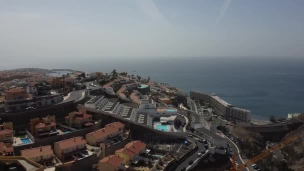 Flygfoto Från Gran Canarias Turiststad Med Puerto Rico Till Puerto — Stockvideo