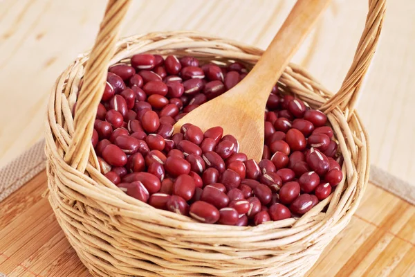 Raw adzuki red beans — Stock Photo, Image