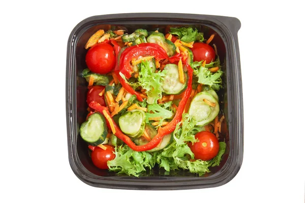 plastik bir kap içinde salata