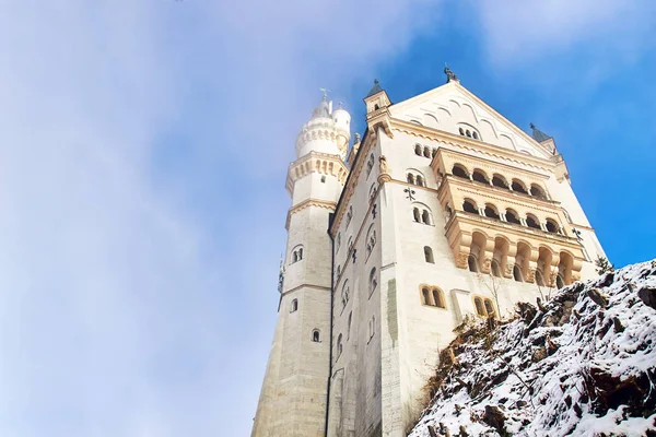 Castillo Neuschwanstein Cuento Hadas Durante Día Invierno Brumoso Alemania — Foto de Stock