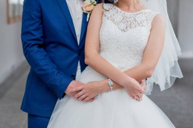 Gelin ve damat ile birlikte buket standı