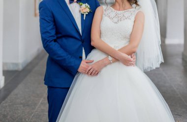 Gelin ve damat ile birlikte buket standı