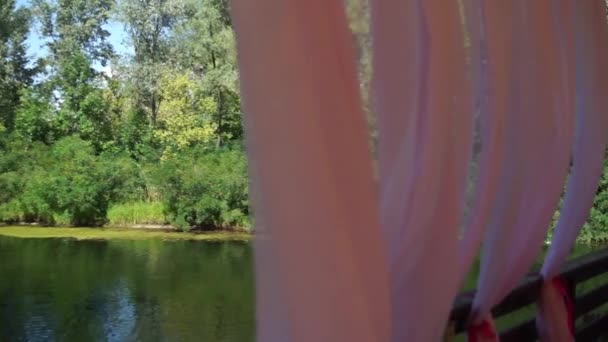 Restaurant Sur Eau Dans Forêt — Video