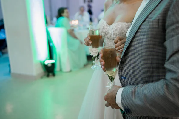 Glasses Champagne Newlywed Hand — Stock Photo, Image