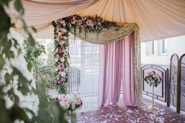 Arco Para Ceremonia Boda Parque — Foto de Stock