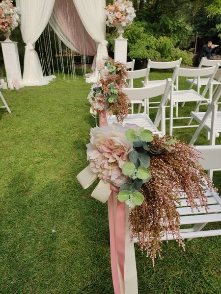 Arco Para Una Ceremonia Boda Con Flores — Foto de Stock