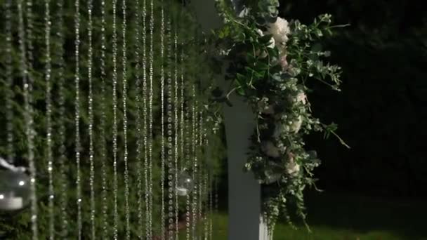 在公园举行的颁奖典礼的圆形拱门 — 图库视频影像