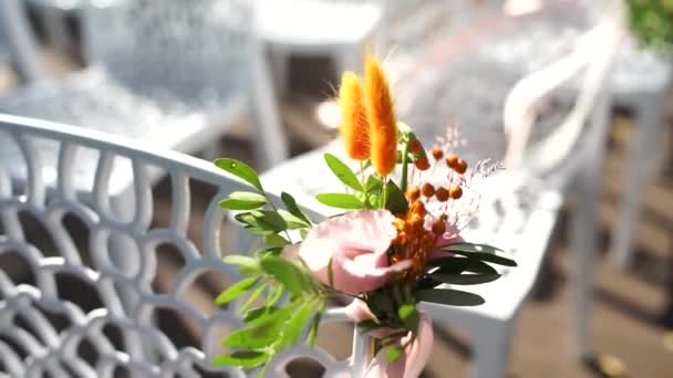 Sillas Blancas Para Ceremonia Boda — Vídeo de stock