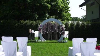 Düğün merasimi için kemer.