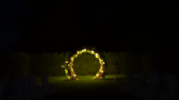Arco Redondo Para Cerimônia Flores Noite — Vídeo de Stock