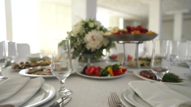 Decor Een Restaurant Een Bruiloft — Stockvideo
