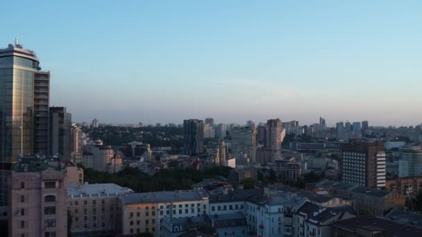 Blick Vom Balkon Abend Aus Luftiger Höhe — Stockvideo