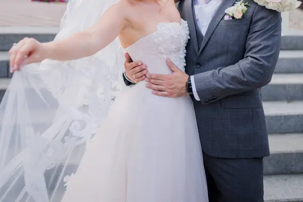 Menyasszony Vőlegény Együtt Szobában — Stock Fotó