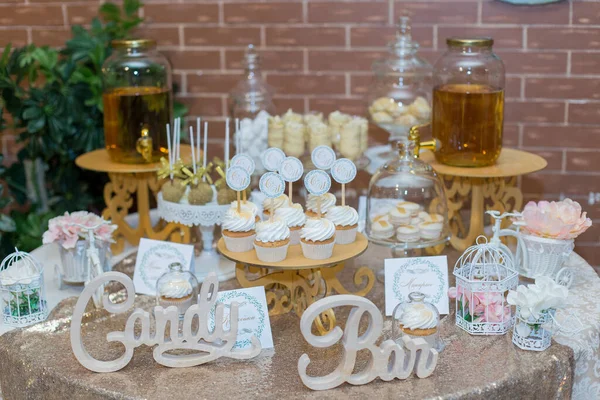 Hochzeit Candy Bar Beim Bankett Einem Restaurant — Stockfoto