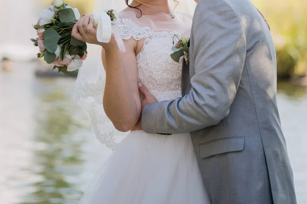 Bride Groom Park Together — Stock Photo, Image