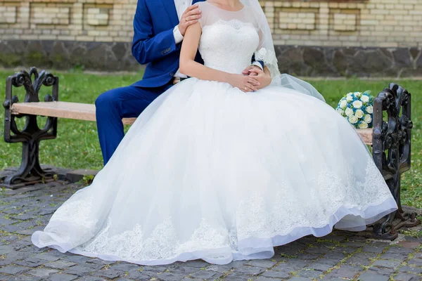 Bride Groom Together Park — Stock Photo, Image