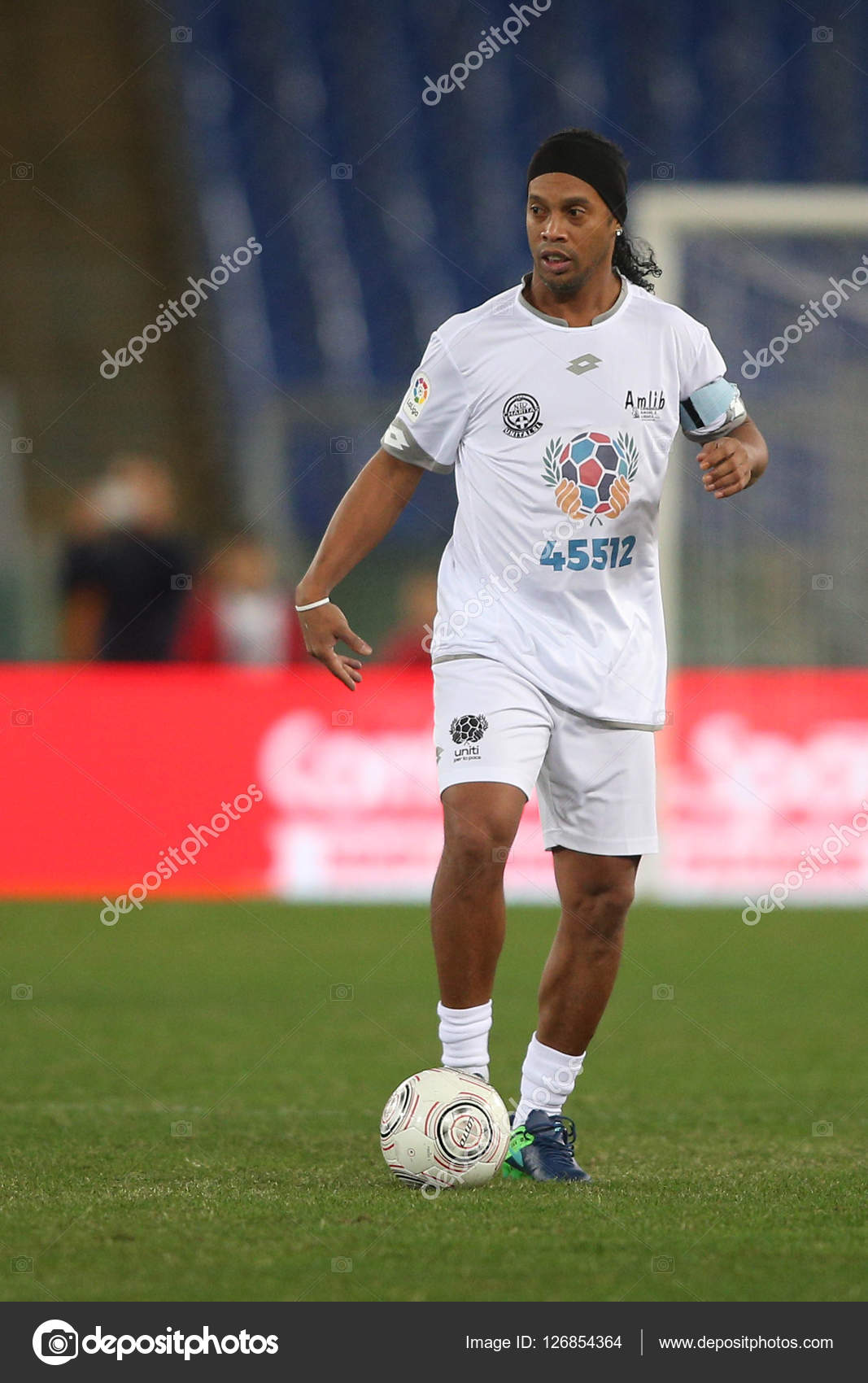 Ronaldinho hi-res stock photography and images - Alamy