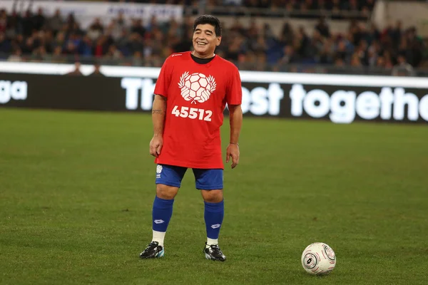 Diego Maradona em ação — Fotografia de Stock