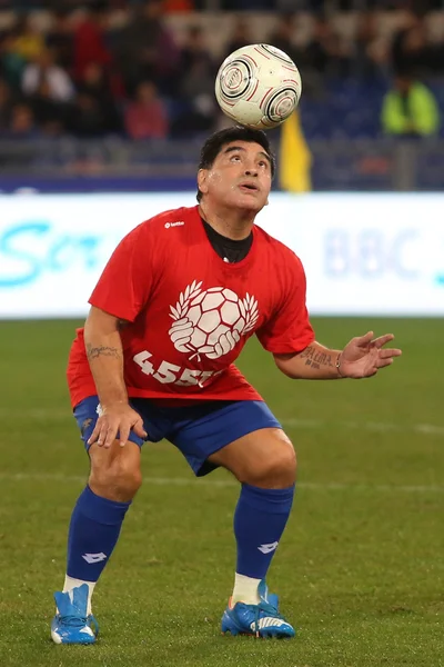 Diego Maradona em ação — Fotografia de Stock