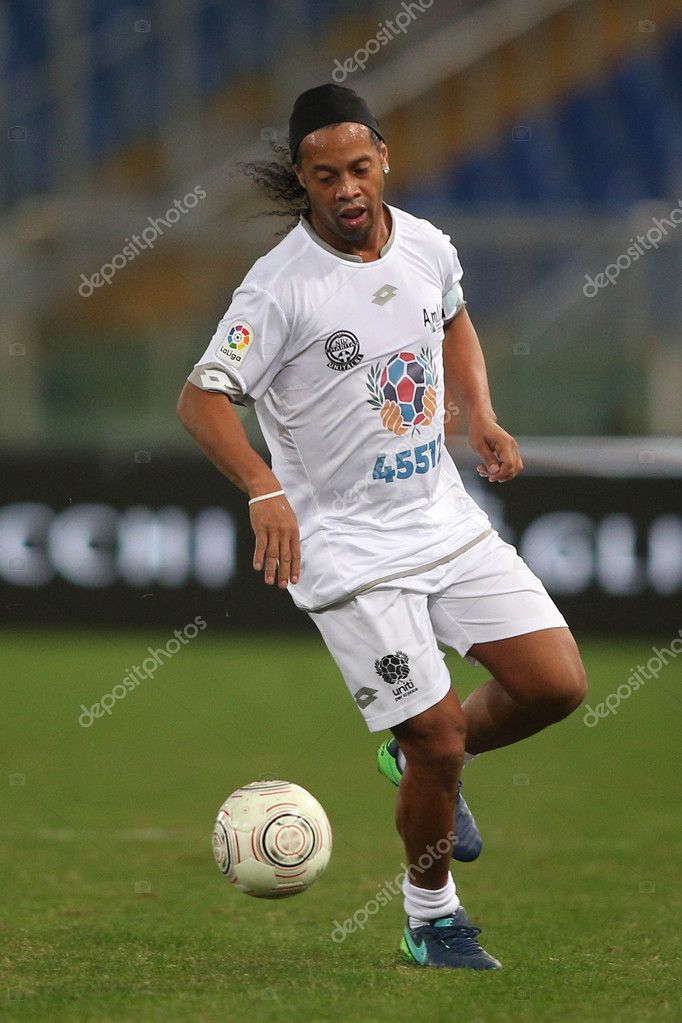 Ronaldinho of brazil hi-res stock photography and images - Alamy