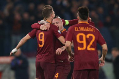 2016 Serie A Futbol Romanları Milan 'a Karşı 