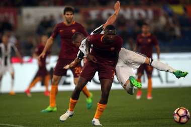Rudiger ve Sturaro eylem 