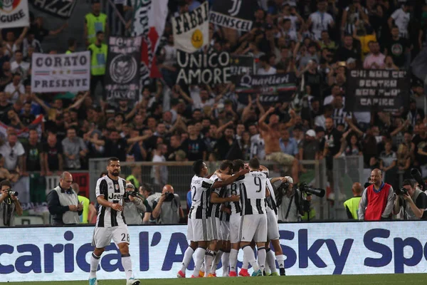 2016-2107 Tim kupa döntő mérkőzés Juventus FC vs S.s. Lazio május 1. — Stock Fotó