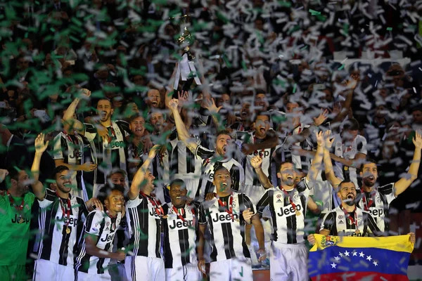 2016-2107 finále poháru Tim zápas FC Juventus vs S.s. Lazio 1. května — Stock fotografie
