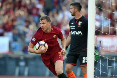 Seria A lig maçı olarak Roma Rakip Genoa - son maç Francesco Tot