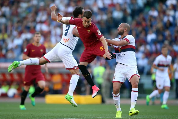 Seria A ligový zápas jako Romové vs Janov - poslední zápas Francesco Tot — Stock fotografie