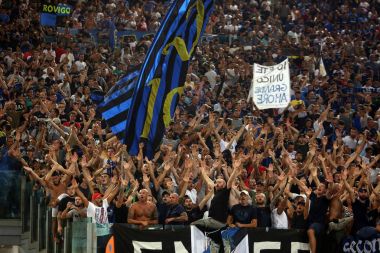 Seria A Ligi maç Fc Inter Rakip olarak Roma