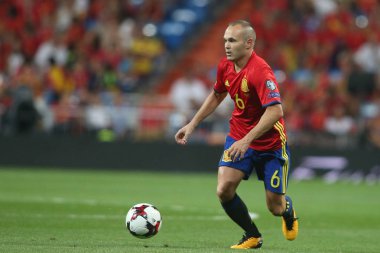 Andreas Iniesta maç sırasında eylem