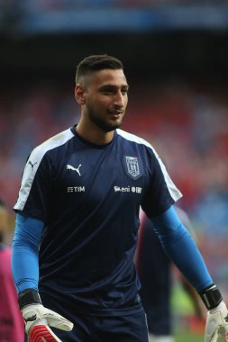 Maçtan önce Donnarumma eğitim