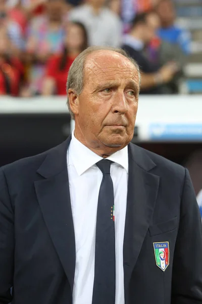 Giam Piero Ventura przed meczem — Zdjęcie stockowe