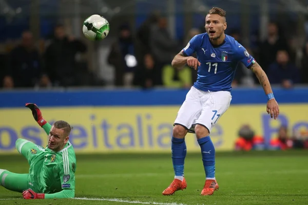 อิตาลีกับสวีเดน - ฟีฟ่าฟุตบอลโลกรอบคัดเลือก — ภาพถ่ายสต็อก