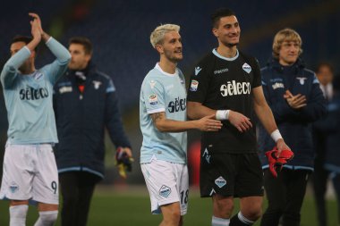 Rome, İtalya - 19 Şubat 2018: Oyuncular maç Lazio vs Verona Roma Stadio Olimpico sırasında eylem