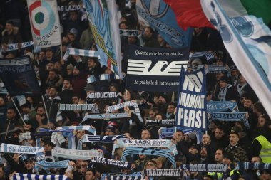 Rome, İtalya - 19 Şubat 2018: Ss Lazio curva nord maç Lazio vs Verona Roma Stadio Olimpico sırasında eylem