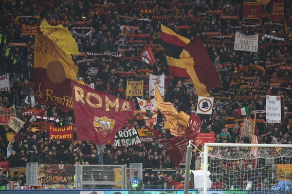 ยูฟ่าแชมเปี้ยนส์ลีก: AS Roma กับ Shakhtar Donetsk — ภาพถ่ายสต็อก