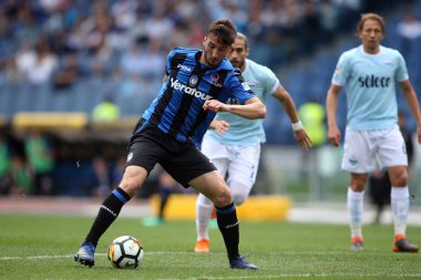Rome, İtalya - 06 Mayıs 2018: Stadio Olimpico, Roma, İtalya. Serie A. Ss Lazio vs Atalanta. Cristante eylem sırasında Serie A futbol maç Lazio vs Atalanta Roma Stadio Olimpico