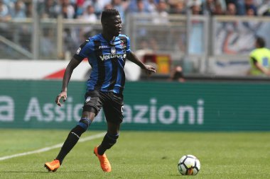 Rome, İtalya - 06 Mayıs 2018: Stadio Olimpico, Roma, İtalya. Serie A. Ss Lazio vs Atalanta. Musa Barrow eylem sırasında Serie A futbol maç Lazio vs Atalanta Roma Stadio Olimpico