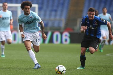 Rome, İtalya - 06 Mayıs 2018: Stadio Olimpico, Roma, İtalya. Serie A. Ss Lazio vs Atalanta. Lazio vs Atalanta Roma Stadio Olimpico Anderson ve Palomino eylem sırasında Serie A futbol maç