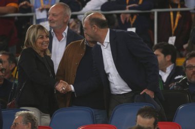 Rome, İtalya - 13 Mayıs 2018: Serie A. Roma vs Fc Juventus.Angelino Alfano ve Antonio Tajani Serie A futbol sırasında Roma olarak rakip Juventus Roma Stadio Olimpico maç.