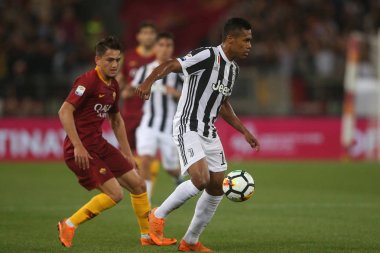 13.05.2018. Stadio Olimpico, Roma, İtalya. Serie A. Rakip Fc Juventus. Alex Sandro ve altında Serie A sırasında eylem futbol maçı olarak Roma Rakip Juventus Roma Stadio Olimpico