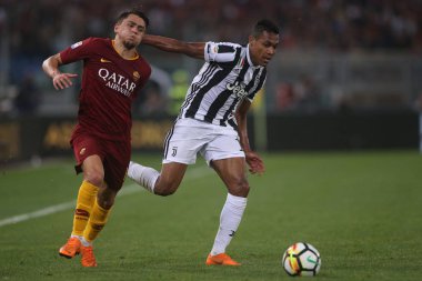 13.05.2018. Stadio Olimpico, Roma, İtalya. Serie A. Roma vs Fc Juventus.Under ve Alex Sandro Serie A futbol sırasında eylem olarak Roma Rakip Juventus Roma Stadio Olimpico maç.