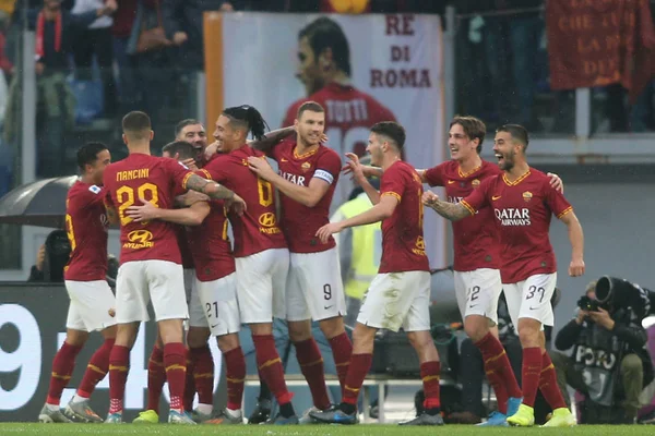 Серія A Soccer Match: As Roma Vs Napoli Rome, Italy - 2 November 2019 — стокове фото