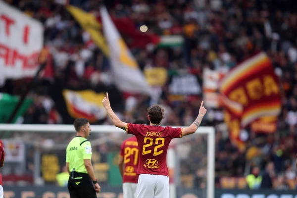 セリエAサッカー試合:ローマ対ナポリローマとして、イタリア- 2 11月2019 — ストック写真
