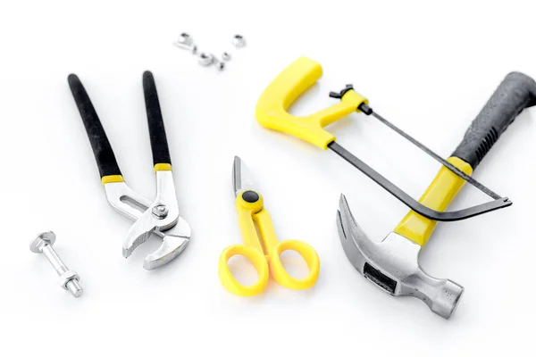 Werkzeuge zur Reparatur der Draufsicht auf weißem Hintergrund — Stockfoto
