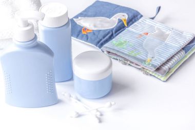 Bebek banyo beyaz bankamatik Tarih için organik kozmetik